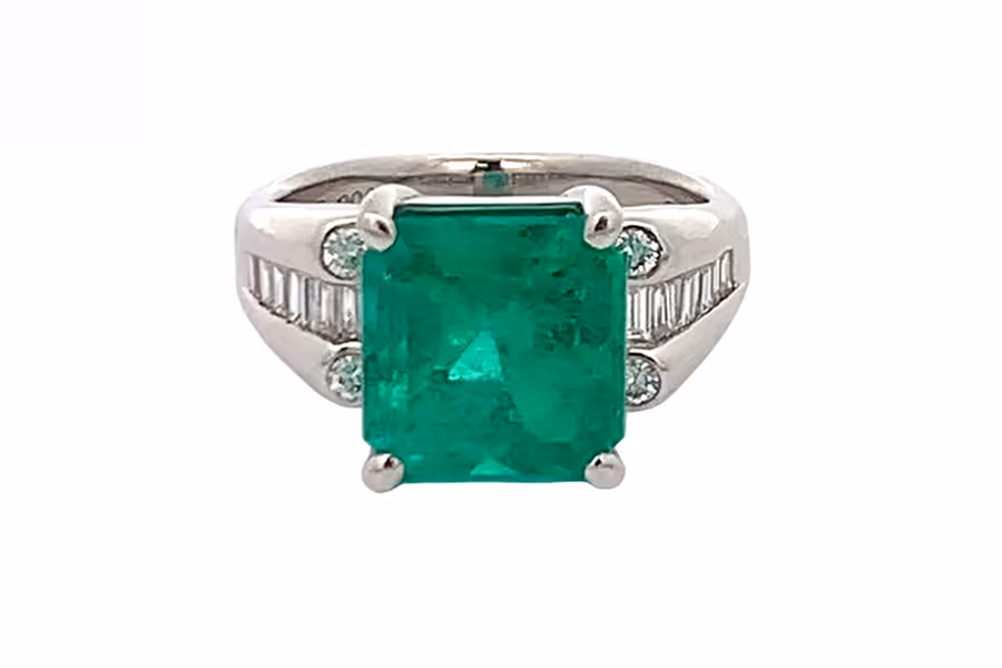 Pt900×コロンビアエメラルド×ダイヤモンドリング コロンビアE4.12ct MD0.38ct